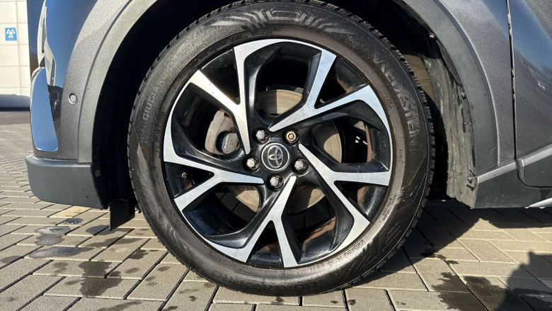 Toyota C-HR 1.8 Hybrid Design 5dr CVT Hybrid Hatchback